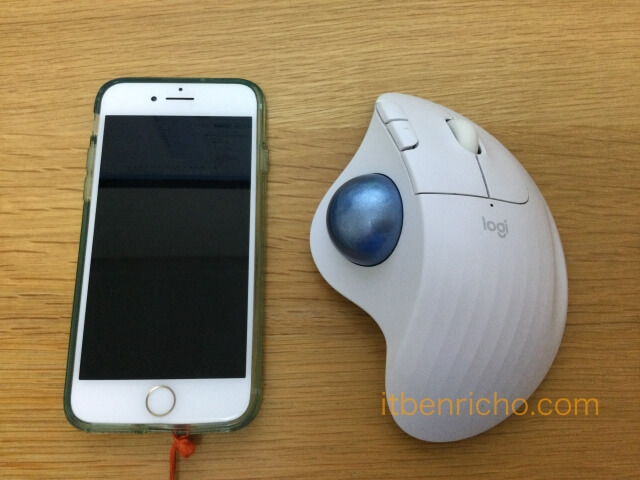 iPhoneとBluetoothマウス